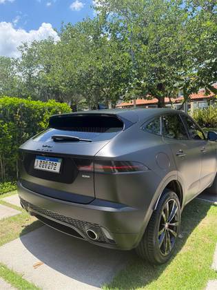 JAGUAR E-PACE 2.0 16V P250 FLEX R-DYNAMIC S AWD AUTOMÁTICO JAGUAR E-PACE 2.0 16V P250 FLEX R-DYNAMIC S AWD AUTOMÁTICO